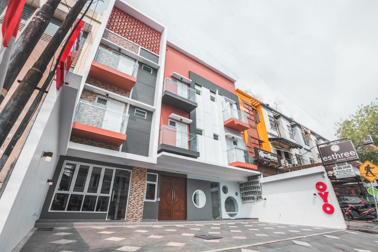 Super Oyo 1487 Residence Khoe Jakarta Exterior foto